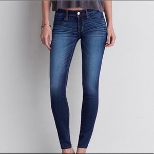 American Eagle Super Low Stretch Jegging Jeans